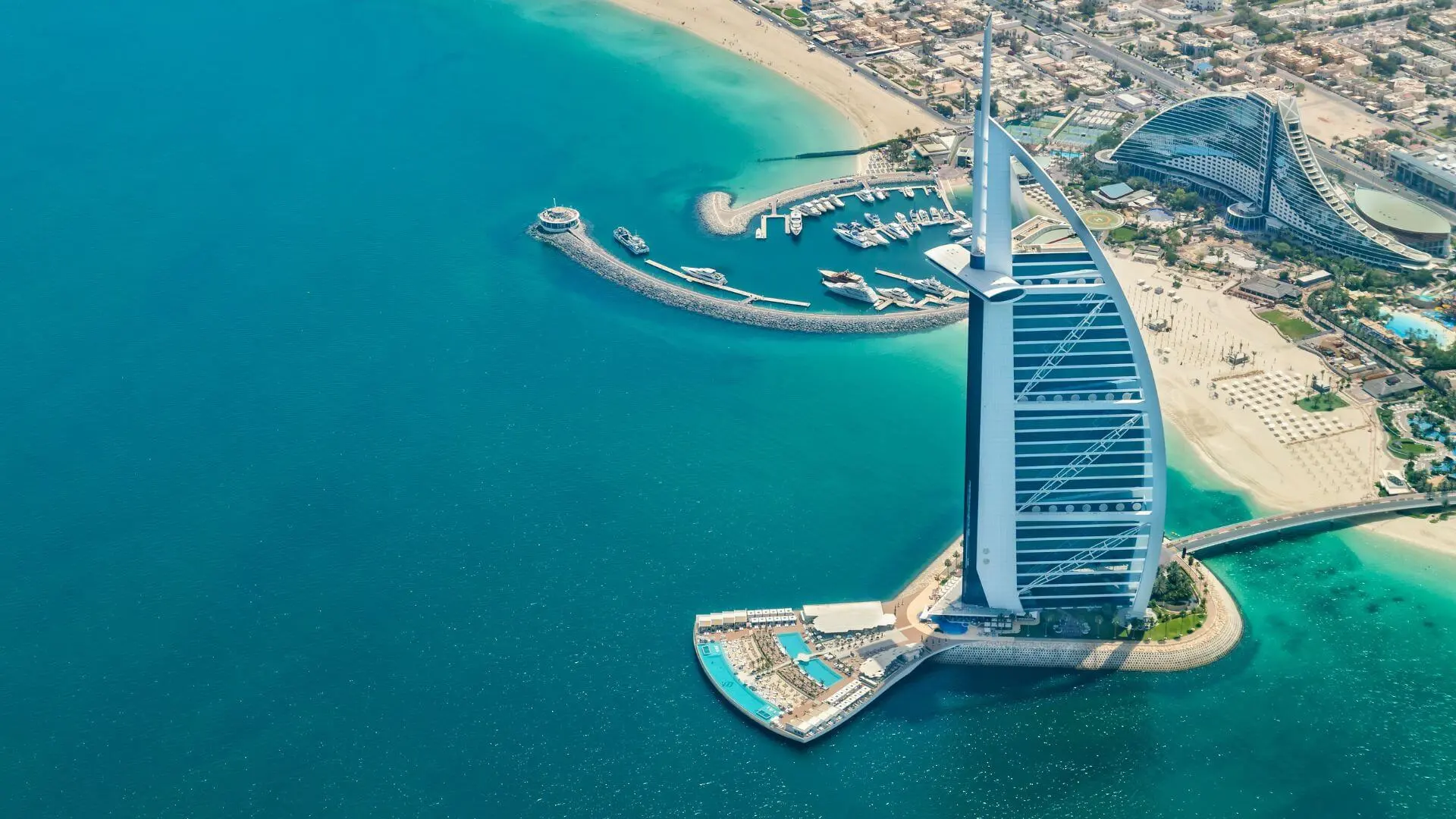Burj Al Arab - Destinasi Umroh Plus Dubai