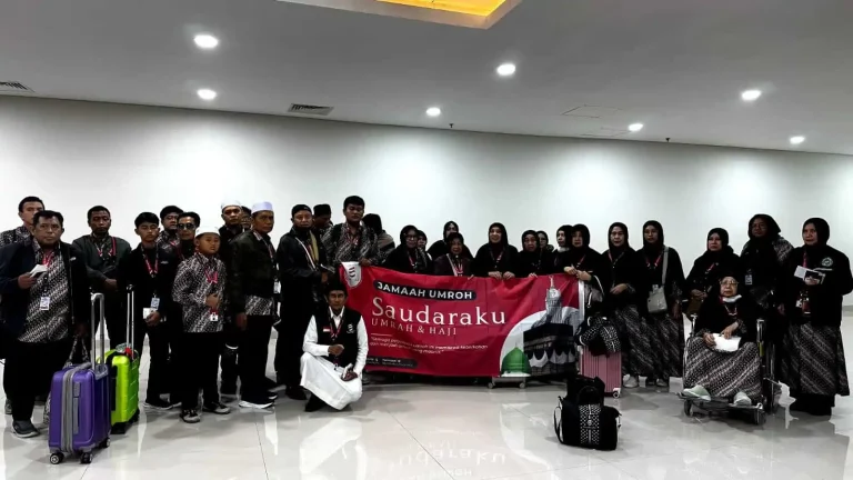 Foro bersama Jamaah Umroh 16 Hari Bulan Juli Saudaraku Travel