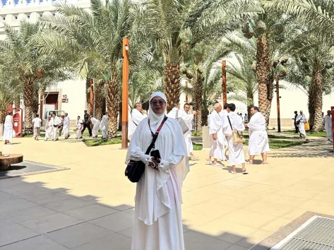 Apa itu Miqat - Jamaah saudaraku Travel sedang ambil miqat di Bir Ali