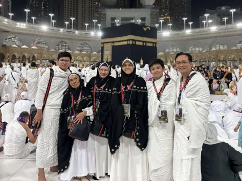 Foto Jamaah Saudaraku umroh bersama Keluarga