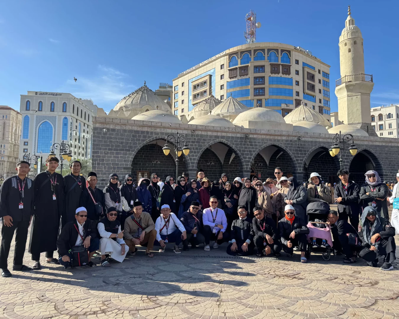 Foto Bersama Jamaah Umroh Saudaraku