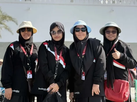 Jamaah saudaraku bahagia dan sehat