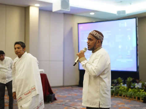 Ustadz sedang menyampaikan materi Larangan Haji